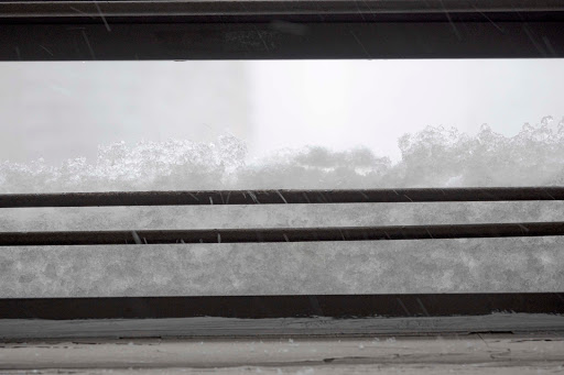 Read more about the article Photography | A Snowy Day from a Window